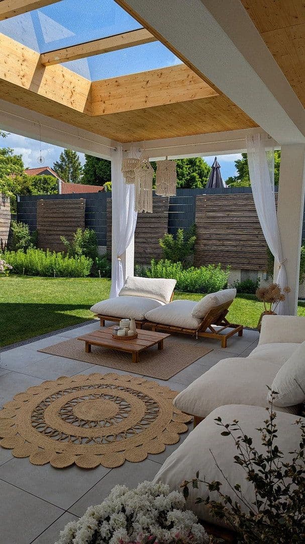 Prodej domu 180 m², pozemek 443 m², Rottenburg am Neckar, Bádensko-Württembersko Prodej domu 180 m², pozemek 443 m², Rottenburg am Neckar, Bádensko-Württembersko