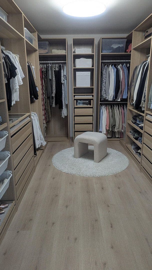 Prodej domu 180 m², pozemek 443 m², Rottenburg am Neckar, Bádensko-Württembersko Prodej domu 180 m², pozemek 443 m², Rottenburg am Neckar, Bádensko-Württembersko