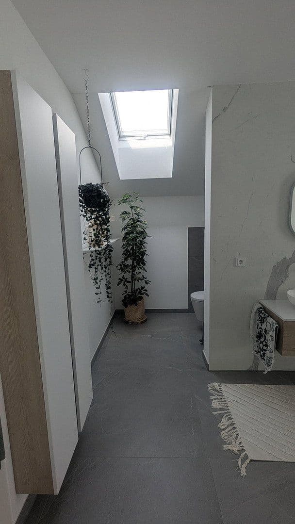 Prodej domu 180 m², pozemek 443 m², Rottenburg am Neckar, Bádensko-Württembersko Prodej domu 180 m², pozemek 443 m², Rottenburg am Neckar, Bádensko-Württembersko