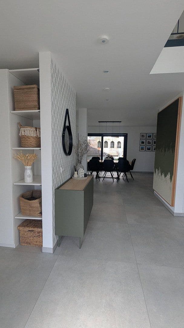 Prodej domu 180 m², pozemek 443 m², Rottenburg am Neckar, Bádensko-Württembersko Prodej domu 180 m², pozemek 443 m², Rottenburg am Neckar, Bádensko-Württembersko