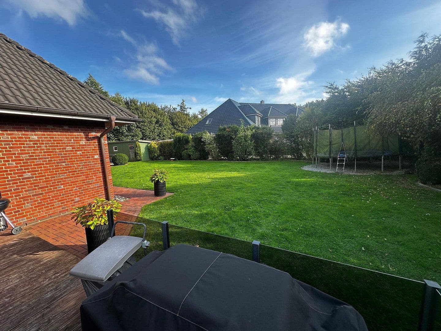 Prodej domu 241 m², pozemek 1.200 m², Holzkahr 2, Achtrup, Šlesvicko-Holštýnsko Prodej domu 241 m², pozemek 1.200 m², Holzkahr 2, Achtrup, Šlesvicko-Holštýnsko