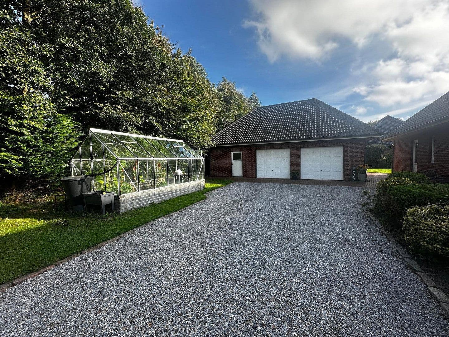 Prodej domu 241 m², pozemek 1.200 m², Holzkahr 2, Achtrup, Šlesvicko-Holštýnsko Prodej domu 241 m², pozemek 1.200 m², Holzkahr 2, Achtrup, Šlesvicko-Holštýnsko