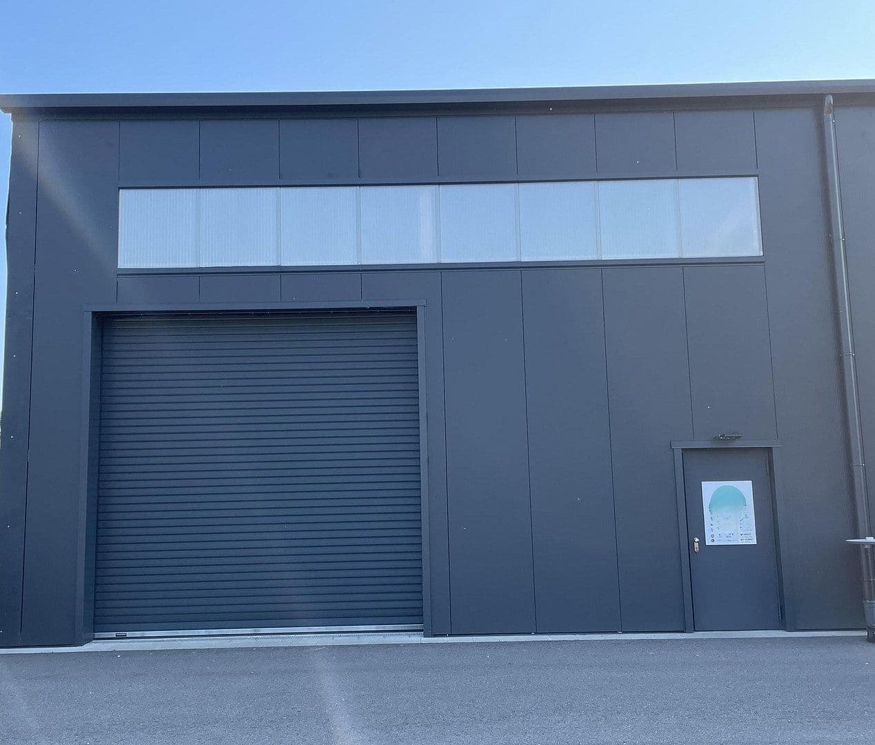 Pronájem nebytového prostoru 400 m², Wörth am Rhein, Porýní-Falc Pronájem nebytového prostoru 400 m², Wörth am Rhein, Porýní-Falc