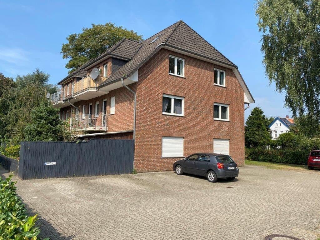 Prodej bytu 3+1 85 m², Lilienthalstraße 19, Wildeshausen, Dolní Sasko Prodej bytu 3+1 85 m², Lilienthalstraße 19, Wildeshausen, Dolní Sasko