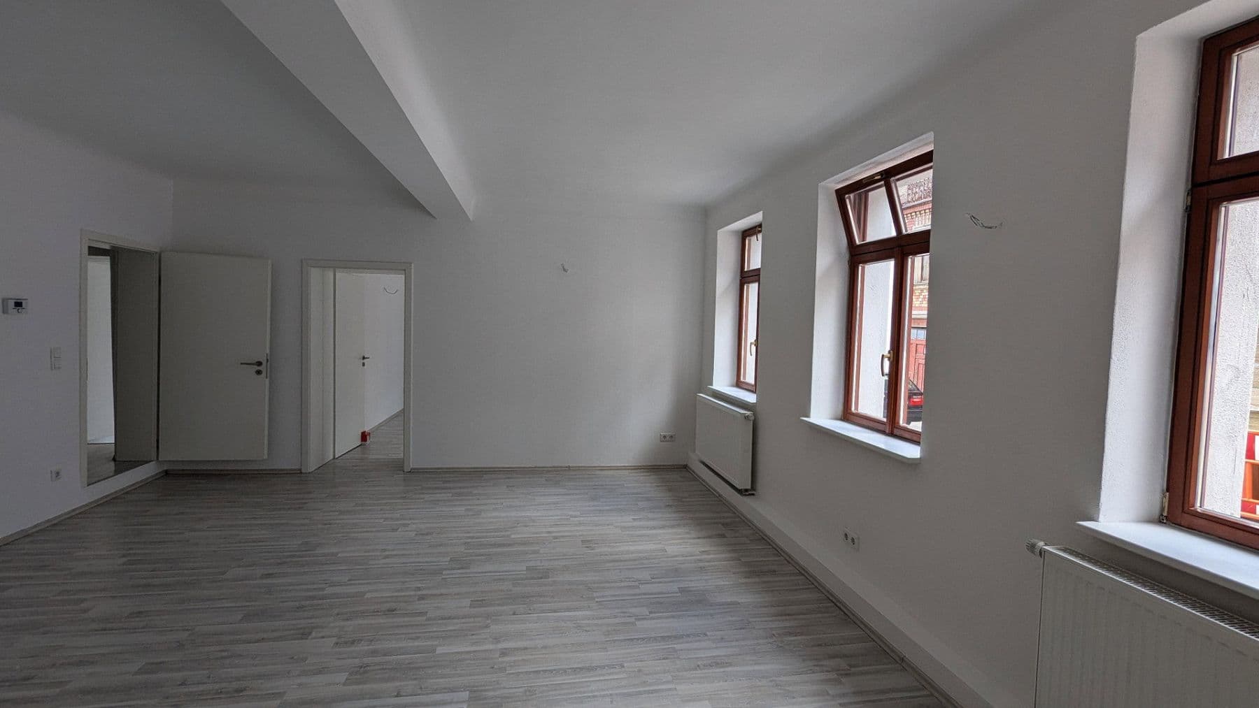 Pronájem bytu 3+1 100 m², Nürnberger Strasse 22, Schwabach, Bavorsko Pronájem bytu 3+1 100 m², Nürnberger Strasse 22, Schwabach, Bavorsko