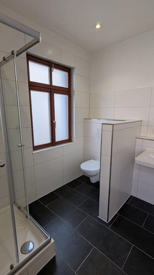 Pronájem bytu 3+1 100 m², Nürnberger Strasse 22, Schwabach, Bavorsko Pronájem bytu 3+1 100 m², Nürnberger Strasse 22, Schwabach, Bavorsko