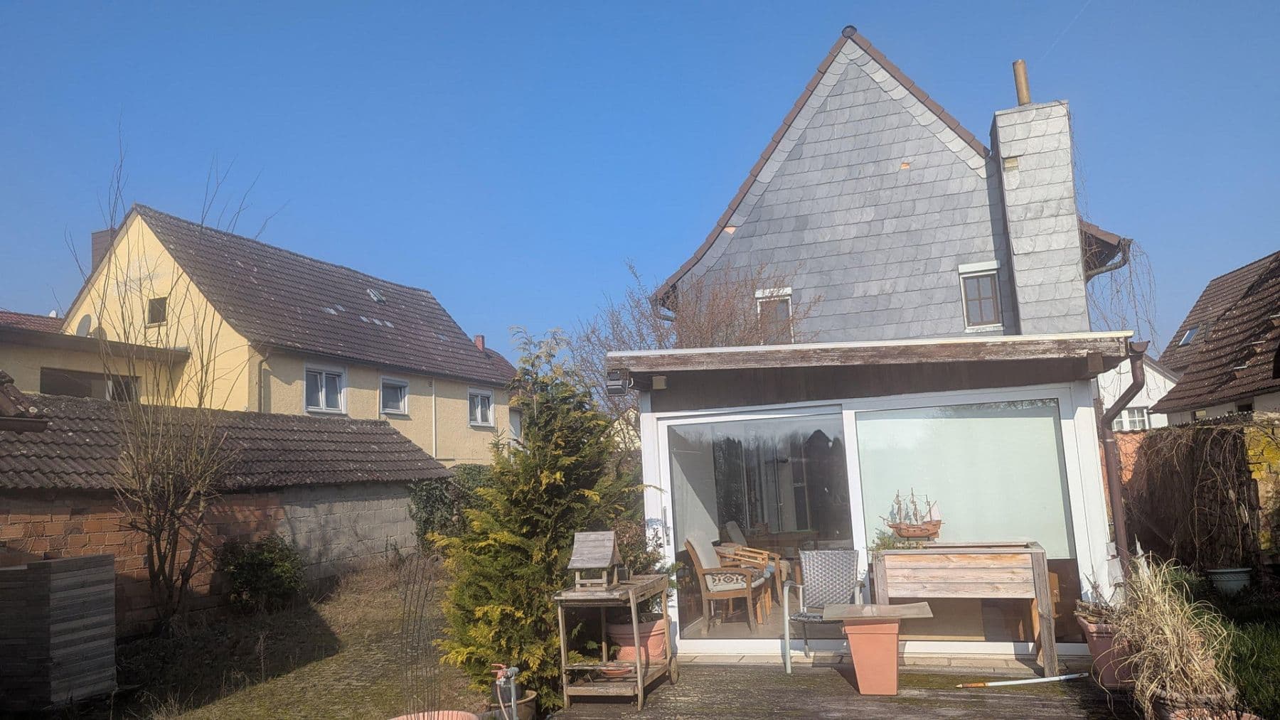 Prodej domu 110 m², pozemek 1.029 m², Hauptstr. 16, Heusenstamm, Hessen Prodej domu 110 m², pozemek 1.029 m², Hauptstr. 16, Heusenstamm, Hessen