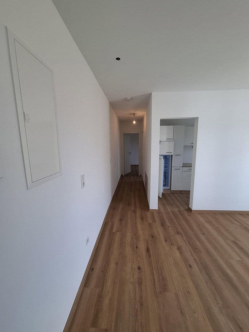 Pronájem bytu 2+1 44 m², Pfaffenhofen, Bavorsko Pronájem bytu 2+1 44 m², Pfaffenhofen, Bavorsko