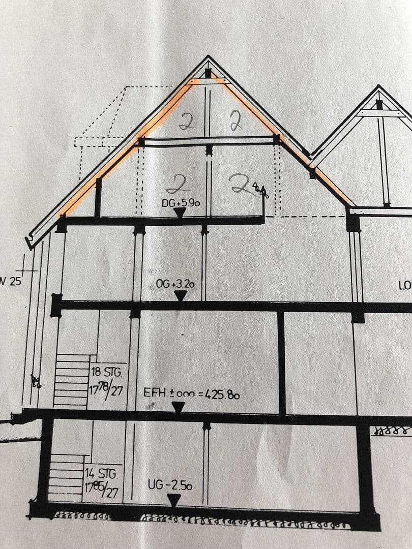 Prodej bytu 5+1 160 m², Rottenburg am Neckar, Bádensko-Württembersko Prodej bytu 5+1 160 m², Rottenburg am Neckar, Bádensko-Württembersko