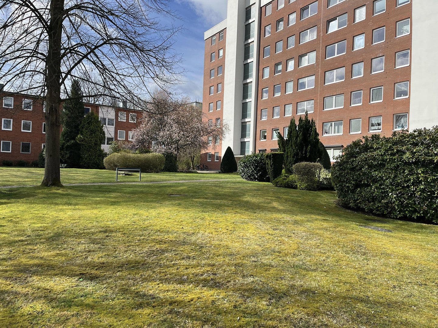 Prodej bytu 3+1 76 m², Jevenstedter Straße 55, Hamburg, Hamburg Prodej bytu 3+1 76 m², Jevenstedter Straße 55, Hamburg, Hamburg