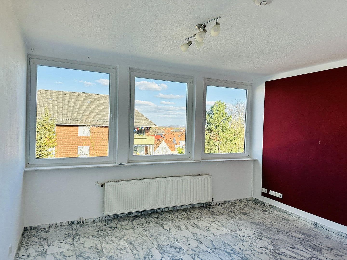 Pronájem bytu 3+1 73 m², Springe, Dolní Sasko Pronájem bytu 3+1 73 m², Springe, Dolní Sasko