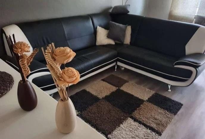 Pronájem bytu 2+1 56 m², Elisenstrasse 90, Köln, Severní Porýní-Vestfálsko Pronájem bytu 2+1 56 m², Elisenstrasse 90, Köln, Severní Porýní-Vestfálsko