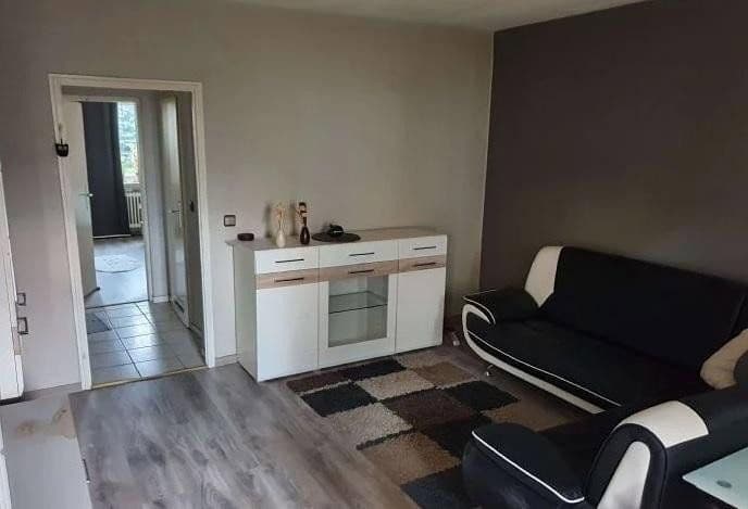 Pronájem bytu 2+1 56 m², Elisenstrasse 90, Köln, Severní Porýní-Vestfálsko Pronájem bytu 2+1 56 m², Elisenstrasse 90, Köln, Severní Porýní-Vestfálsko