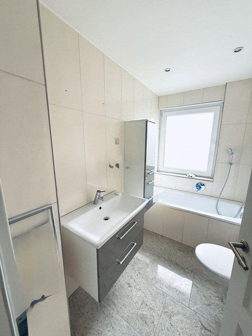 Prodej domu 165 m², pozemek 488 m², Lünen, Severní Porýní-Vestfálsko Prodej domu 165 m², pozemek 488 m², Lünen, Severní Porýní-Vestfálsko