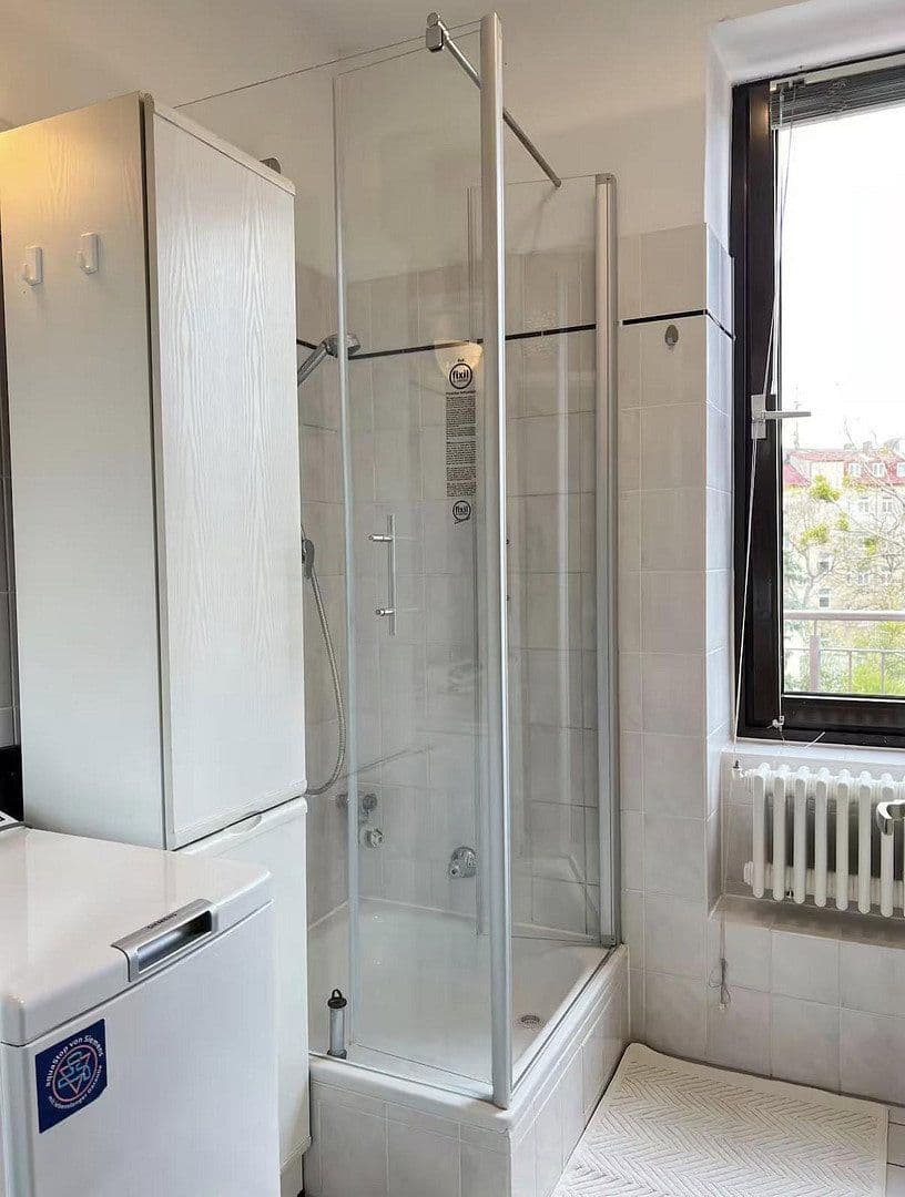 Pronájem bytu 3+1 63 m², Kellerstrasse 13, München, Bavorsko Pronájem bytu 3+1 63 m², Kellerstrasse 13, München, Bavorsko