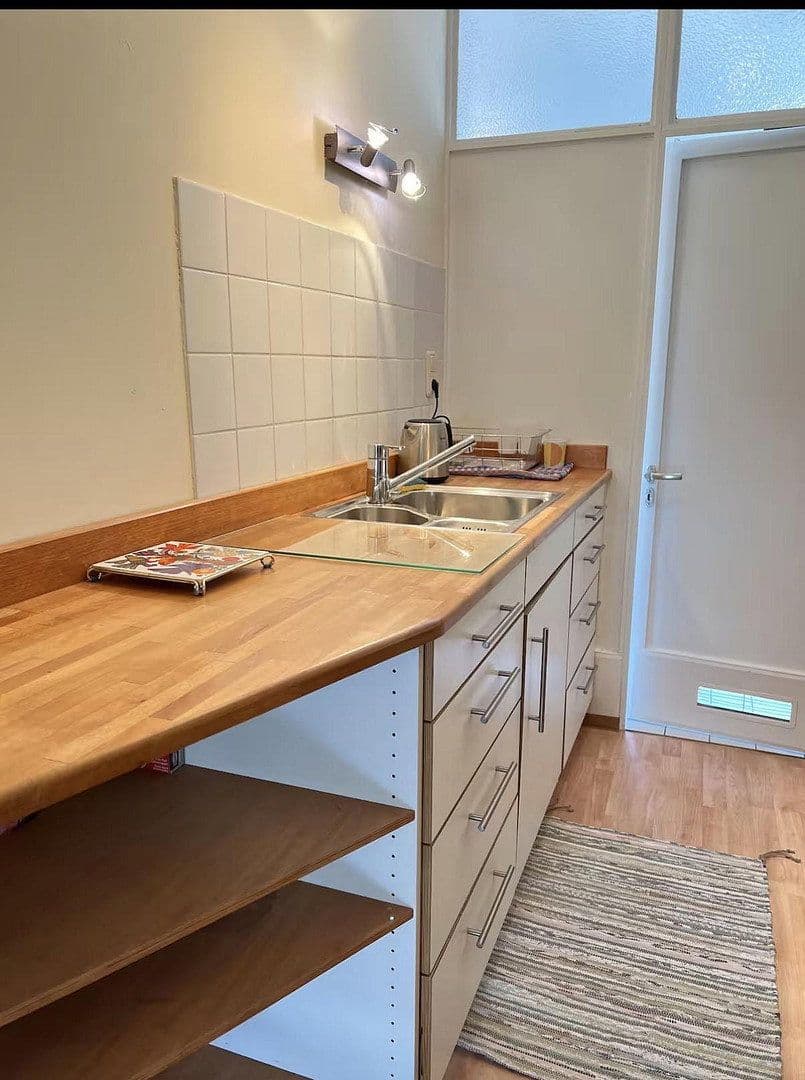 Pronájem bytu 3+1 63 m², Kellerstrasse 13, München, Bavorsko Pronájem bytu 3+1 63 m², Kellerstrasse 13, München, Bavorsko