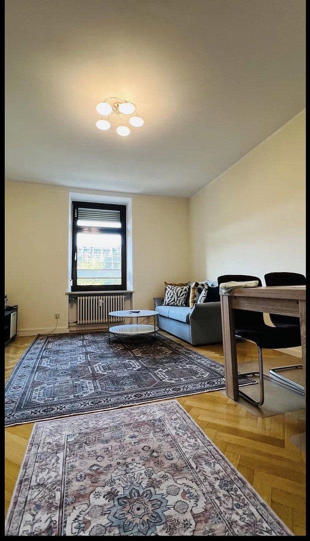 Pronájem bytu 3+1 63 m², Kellerstrasse 13, München, Bavorsko Pronájem bytu 3+1 63 m², Kellerstrasse 13, München, Bavorsko