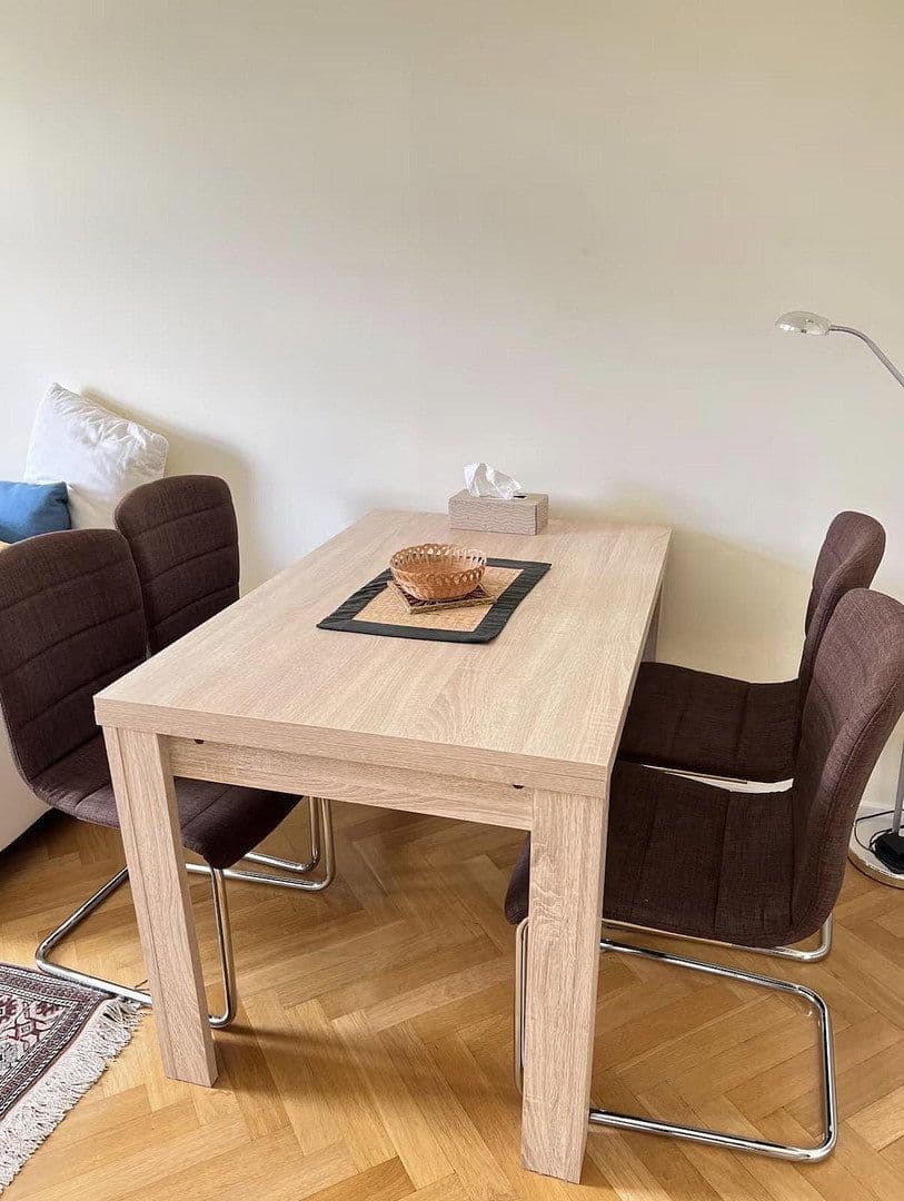 Pronájem bytu 3+1 63 m², Kellerstrasse 13, München, Bavorsko Pronájem bytu 3+1 63 m², Kellerstrasse 13, München, Bavorsko