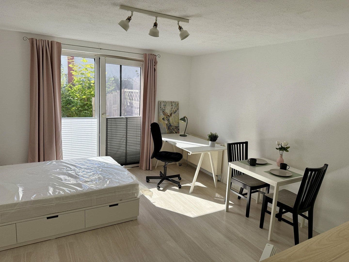 Pronájem bytu 1+1 25 m², Hinter der Saline 4, Lüneburg, Dolní Sasko Pronájem bytu 1+1 25 m², Hinter der Saline 4, Lüneburg, Dolní Sasko