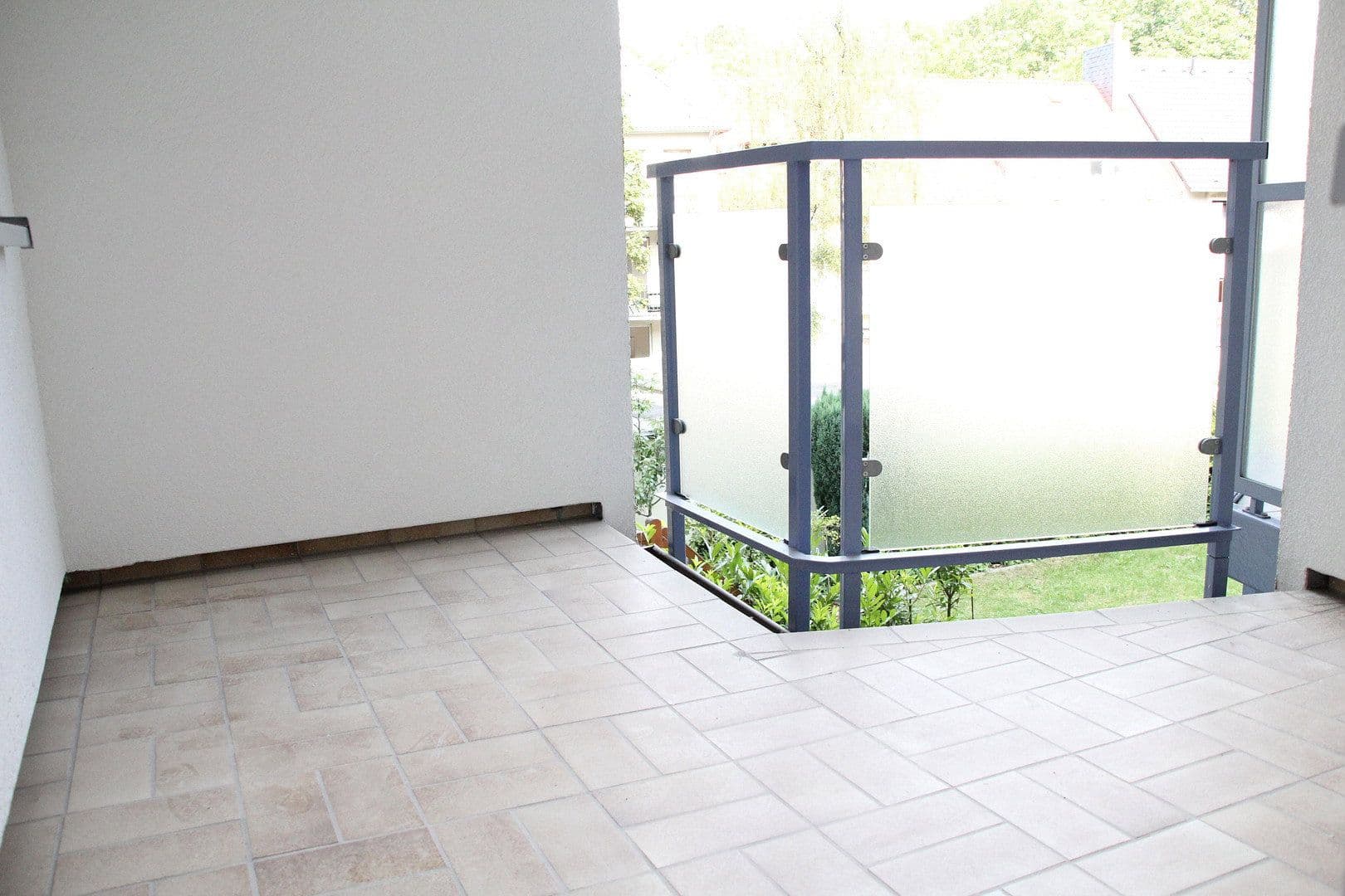 Pronájem bytu 2+kk 60 m², Wiesenstr. 52, Essen-Südviertel Nähe City und Hauptbahnhof, Severní Porýní-Vestfálsko Pronájem bytu 2+kk 60 m², Wiesenstr. 52, Essen-Südviertel Nähe City und Hauptbahnhof, Severní Porýní-Vestfálsko