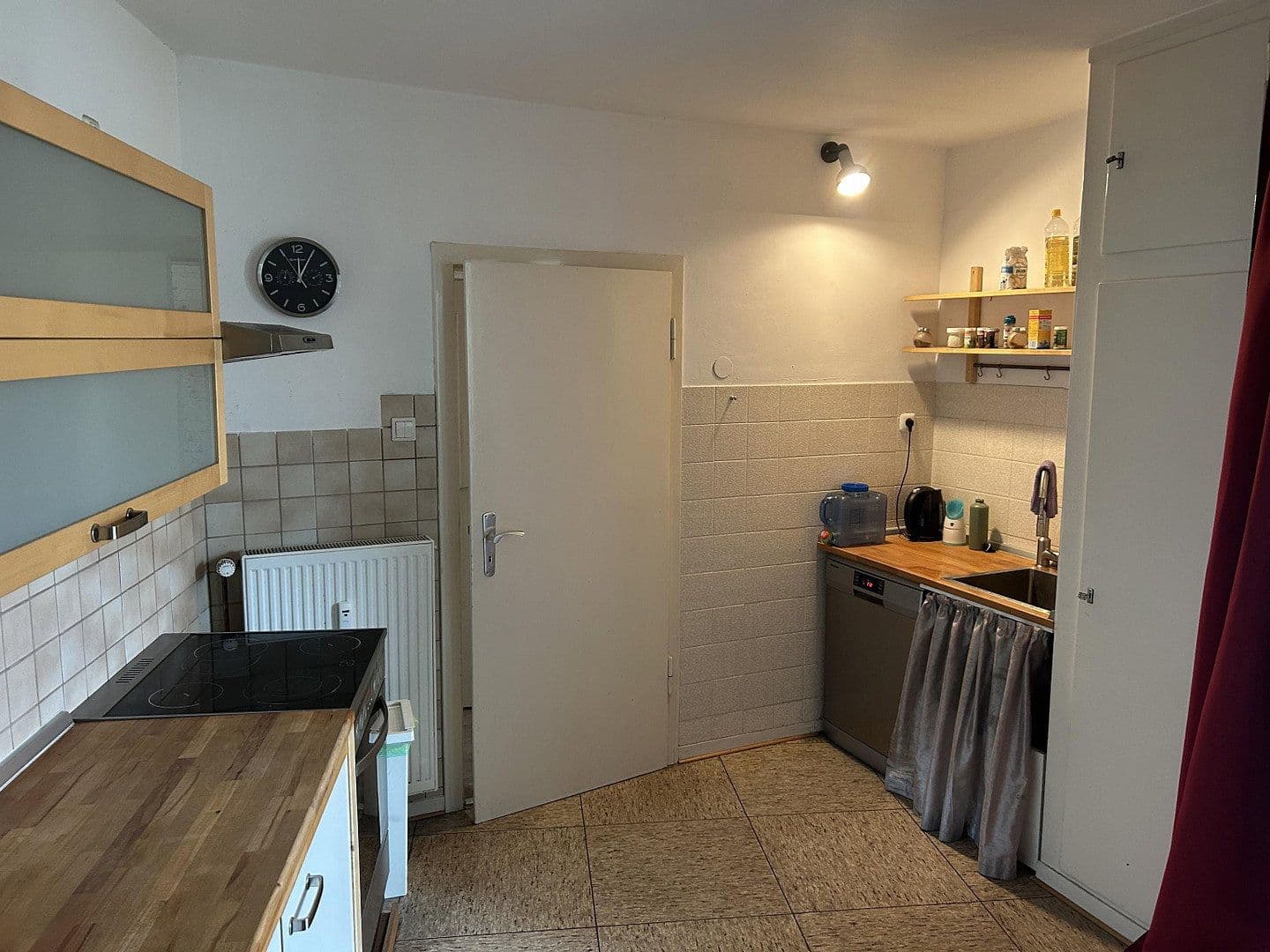 Pronájem bytu 2+kk 60 m², Wiesenstr. 52, Essen-Südviertel Nähe City und Hauptbahnhof, Severní Porýní-Vestfálsko Pronájem bytu 2+kk 60 m², Wiesenstr. 52, Essen-Südviertel Nähe City und Hauptbahnhof, Severní Porýní-Vestfálsko