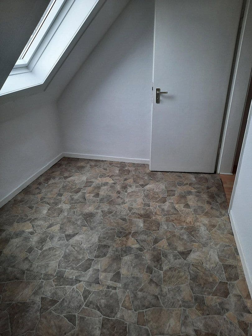 Pronájem bytu 3+kk 67 m², Rathausplatz 28, Hattingen, Severní Porýní-Vestfálsko Pronájem bytu 3+kk 67 m², Rathausplatz 28, Hattingen, Severní Porýní-Vestfálsko