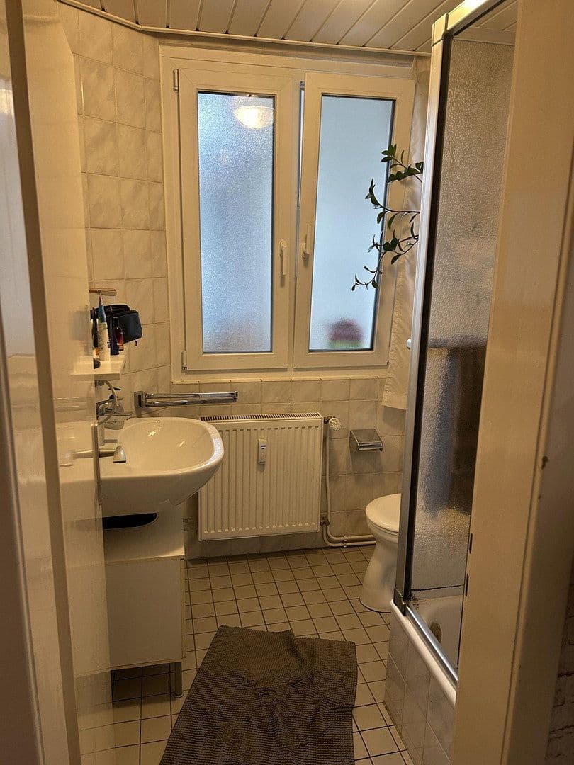 Pronájem bytu 2+kk 60 m², Wiesenstr. 52, Essen-Südviertel Nähe City und Hauptbahnhof, Severní Porýní-Vestfálsko Pronájem bytu 2+kk 60 m², Wiesenstr. 52, Essen-Südviertel Nähe City und Hauptbahnhof, Severní Porýní-Vestfálsko