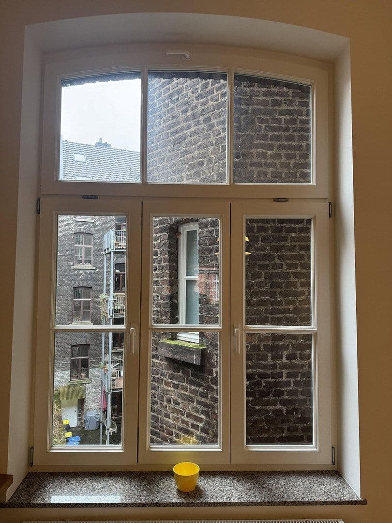 Pronájem bytu 4+1 112 m², Trimbornstrasse 11, Köln, Severní Porýní-Vestfálsko Pronájem bytu 4+1 112 m², Trimbornstrasse 11, Köln, Severní Porýní-Vestfálsko