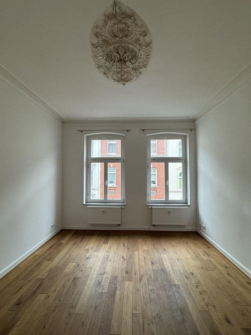 Pronájem bytu 4+1 112 m², Trimbornstrasse 11, Köln, Severní Porýní-Vestfálsko Pronájem bytu 4+1 112 m², Trimbornstrasse 11, Köln, Severní Porýní-Vestfálsko