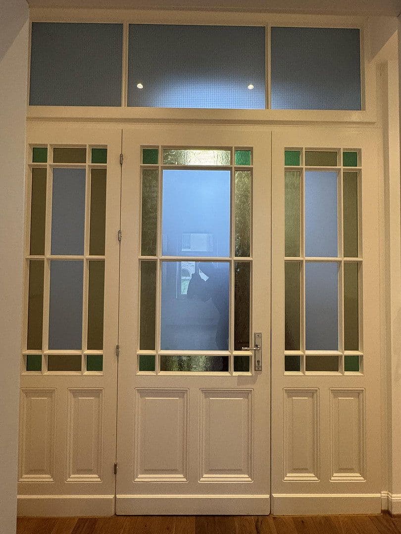 Pronájem bytu 4+1 112 m², Trimbornstrasse 11, Köln, Severní Porýní-Vestfálsko Pronájem bytu 4+1 112 m², Trimbornstrasse 11, Köln, Severní Porýní-Vestfálsko