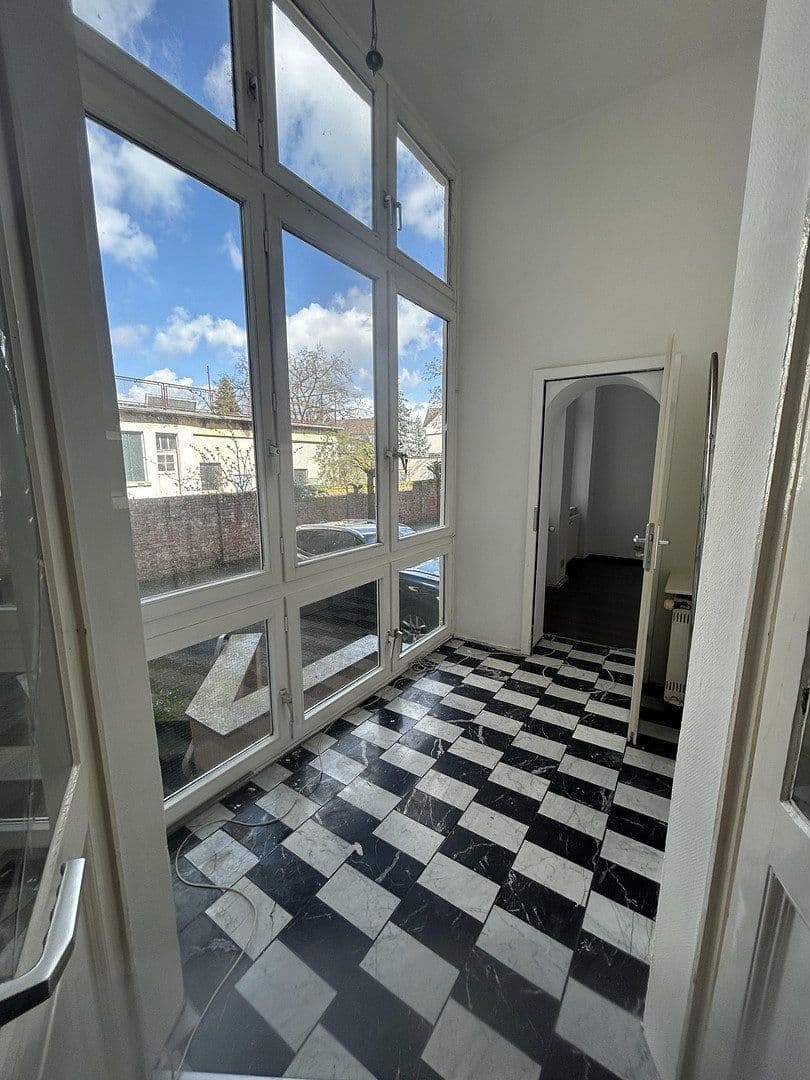 Pronájem bytu 4+1 108 m², Bruchköbeler Landstraße 6, Hanau, Hessen Pronájem bytu 4+1 108 m², Bruchköbeler Landstraße 6, Hanau, Hessen