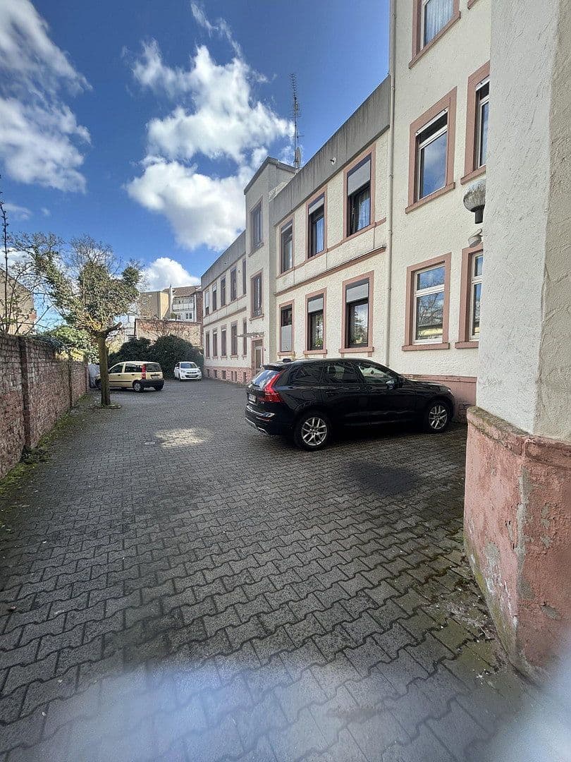 Pronájem bytu 4+1 108 m², Bruchköbeler Landstraße 6, Hanau, Hessen Pronájem bytu 4+1 108 m², Bruchköbeler Landstraße 6, Hanau, Hessen