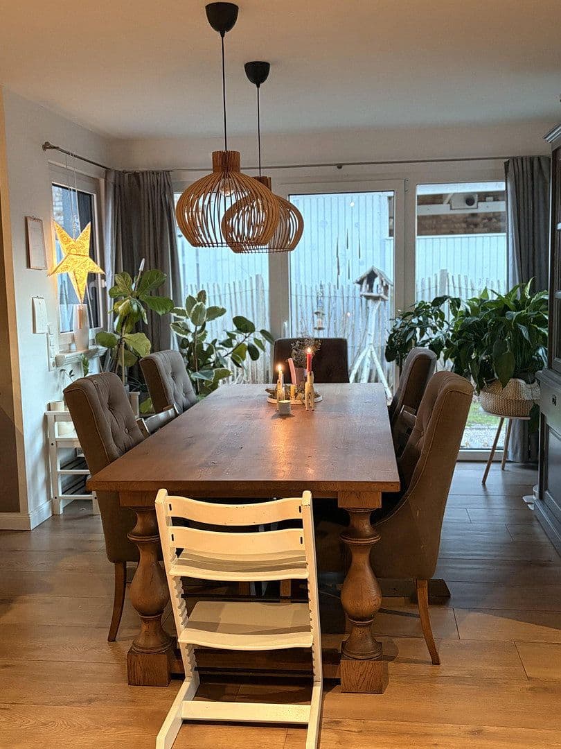 Prodej domu 210 m², pozemek 744 m², Radbruch, Dolní Sasko Prodej domu 210 m², pozemek 744 m², Radbruch, Dolní Sasko