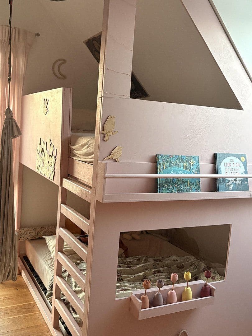 Prodej domu 210 m², pozemek 744 m², Radbruch, Dolní Sasko Prodej domu 210 m², pozemek 744 m², Radbruch, Dolní Sasko