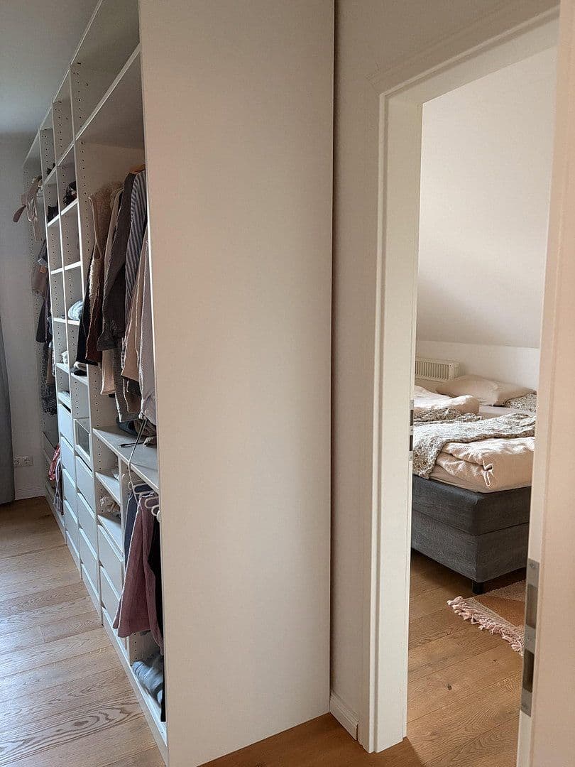 Prodej domu 210 m², pozemek 744 m², Radbruch, Dolní Sasko Prodej domu 210 m², pozemek 744 m², Radbruch, Dolní Sasko