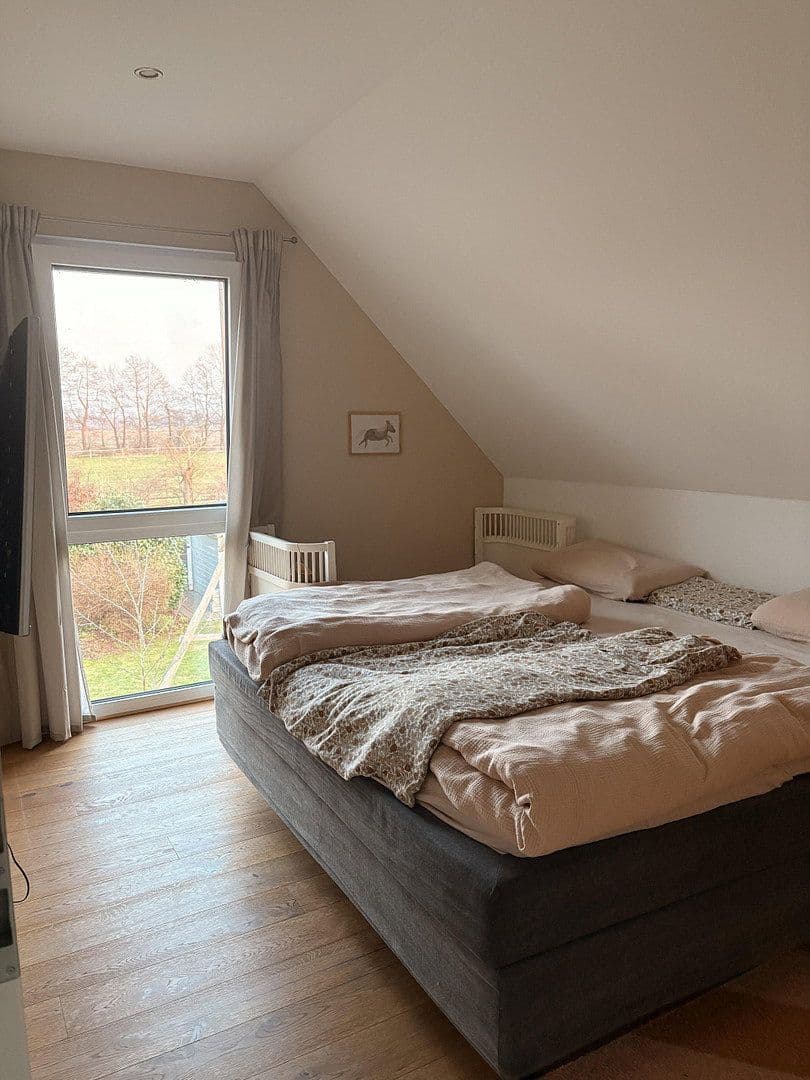 Prodej domu 210 m², pozemek 744 m², Radbruch, Dolní Sasko Prodej domu 210 m², pozemek 744 m², Radbruch, Dolní Sasko