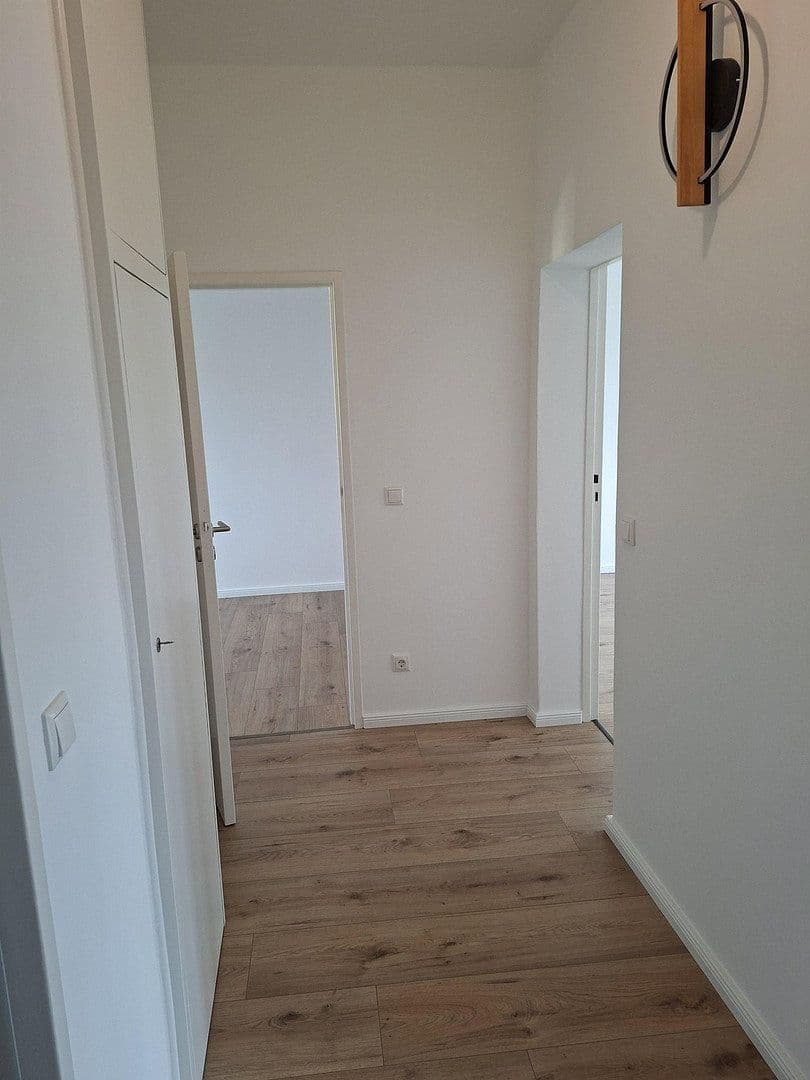 Prodej bytu 3+1 64 m², Berlin, Berlín Prodej bytu 3+1 64 m², Berlin, Berlín