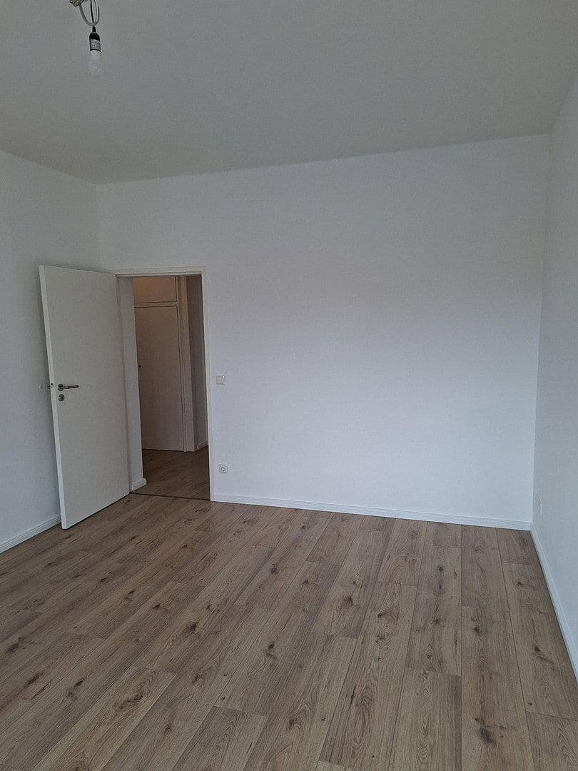 Prodej bytu 3+1 64 m², Berlin, Berlín Prodej bytu 3+1 64 m², Berlin, Berlín