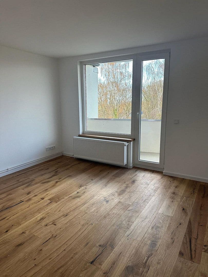 Prodej bytu 3+1 77 m², Kiel, Šlesvicko-Holštýnsko Prodej bytu 3+1 77 m², Kiel, Šlesvicko-Holštýnsko