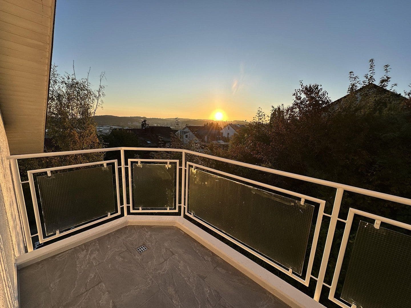 Prodej domu 330 m², pozemek 624 m², Weil der Stadt, Bádensko-Württembersko Prodej domu 330 m², pozemek 624 m², Weil der Stadt, Bádensko-Württembersko