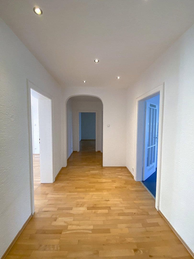 Pronájem bytu 4+1 120 m², Koblenz, Porýní-Falc Pronájem bytu 4+1 120 m², Koblenz, Porýní-Falc