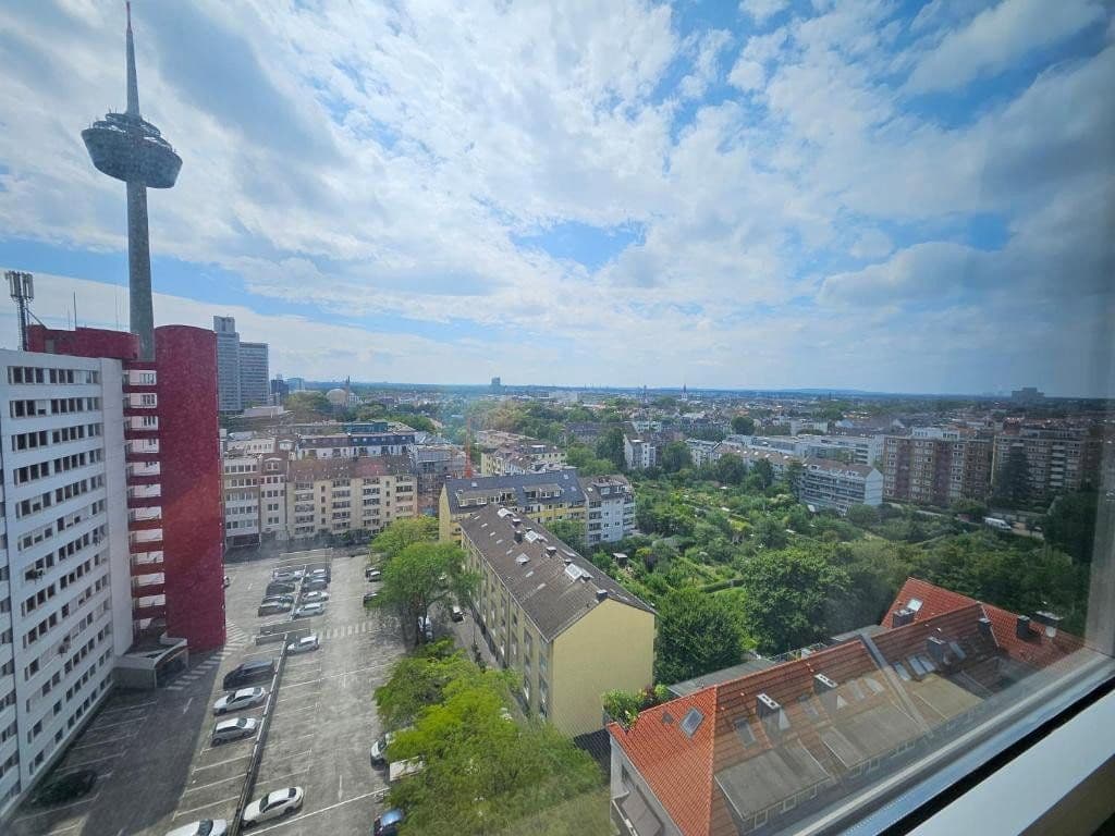 Prodej bytu 1+1 32 m², Graeffstr. 1, Köln, Severní Porýní-Vestfálsko Prodej bytu 1+1 32 m², Graeffstr. 1, Köln, Severní Porýní-Vestfálsko