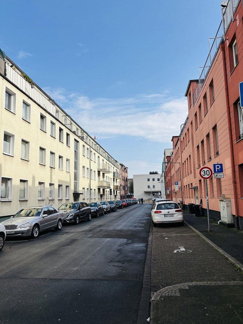 Prodej bytu 2+1 57 m², Gartenstraße 26, Krefeld, Severní Porýní-Vestfálsko Prodej bytu 2+1 57 m², Gartenstraße 26, Krefeld, Severní Porýní-Vestfálsko