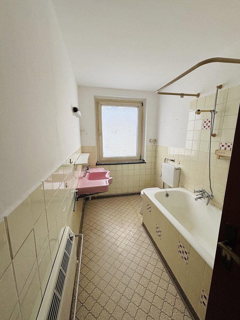 Prodej bytu 2+1 57 m², Gartenstraße 26, Krefeld, Severní Porýní-Vestfálsko Prodej bytu 2+1 57 m², Gartenstraße 26, Krefeld, Severní Porýní-Vestfálsko