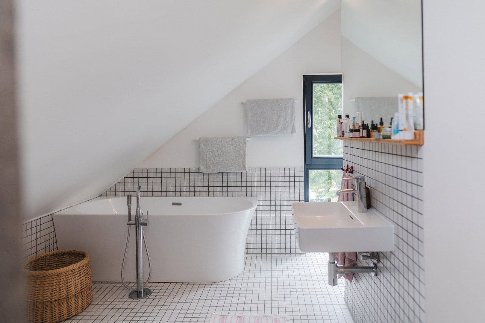 Prodej domu 202 m², pozemek 489 m², Potsdam, Braniborsko Prodej domu 202 m², pozemek 489 m², Potsdam, Braniborsko