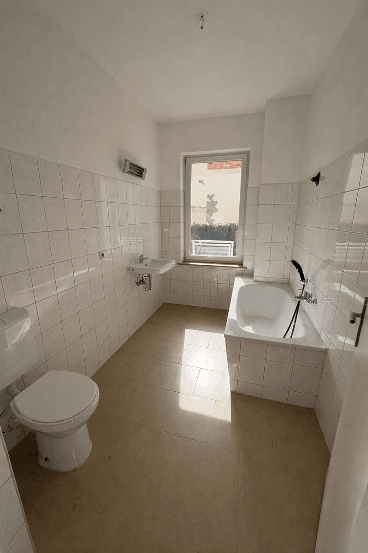 Pronájem bytu 2+1 59 m², Ziegelstraße 47, Dessau-Roßlau, Sasko-Anhaltsko Pronájem bytu 2+1 59 m², Ziegelstraße 47, Dessau-Roßlau, Sasko-Anhaltsko