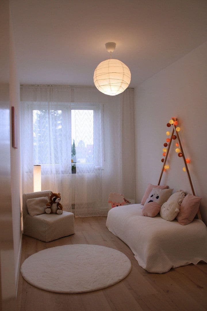 Prodej bytu 3+1 72 m², Neckarauer Str. 21, Mannheim, Bádensko-Württembersko Prodej bytu 3+1 72 m², Neckarauer Str. 21, Mannheim, Bádensko-Württembersko