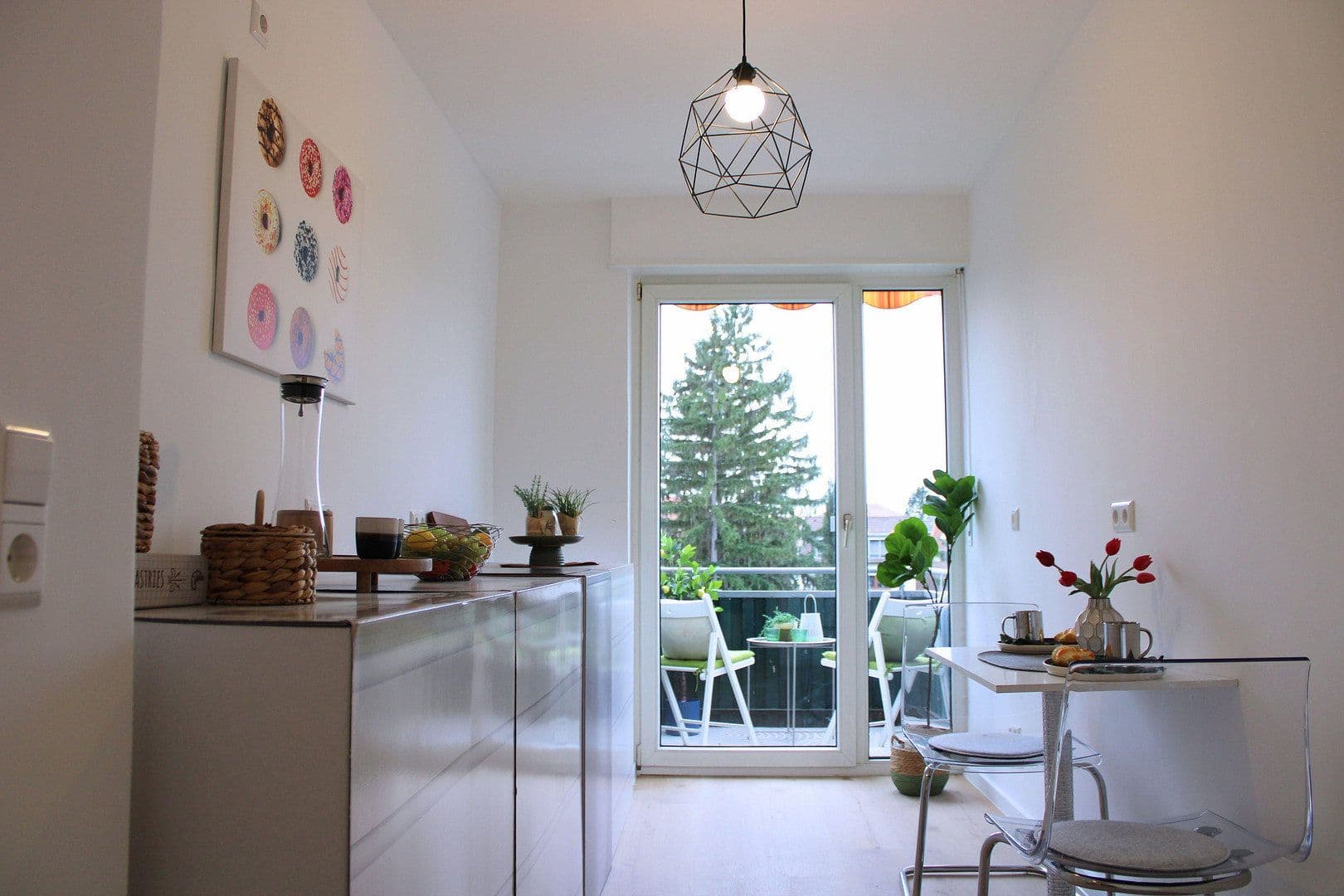 Prodej bytu 3+1 72 m², Neckarauer Str. 21, Mannheim, Bádensko-Württembersko Prodej bytu 3+1 72 m², Neckarauer Str. 21, Mannheim, Bádensko-Württembersko