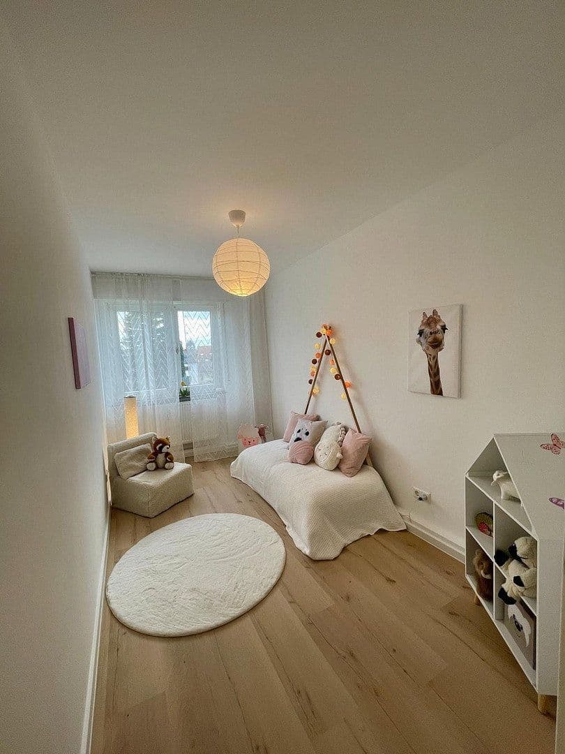 Prodej bytu 3+1 72 m², Mannheim, Bádensko-Württembersko Prodej bytu 3+1 72 m², Mannheim, Bádensko-Württembersko