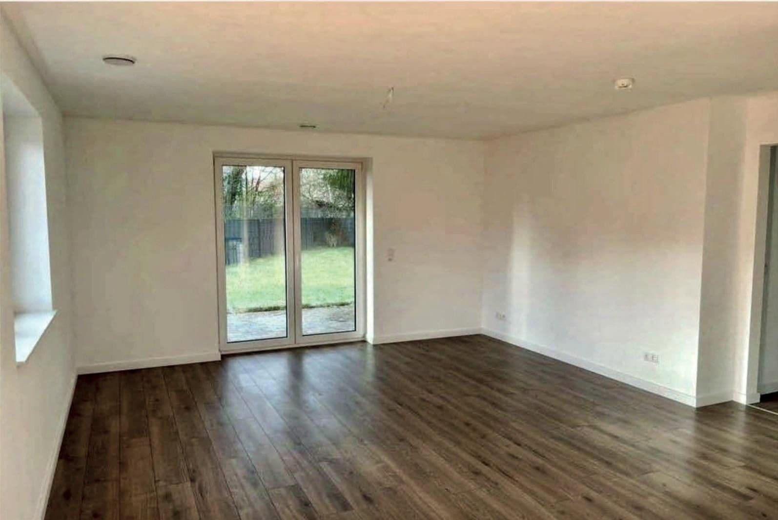 Prodej bytu 4+1 108 m², Samlandweg 11, Rotenburg, Dolní Sasko Prodej bytu 4+1 108 m², Samlandweg 11, Rotenburg, Dolní Sasko